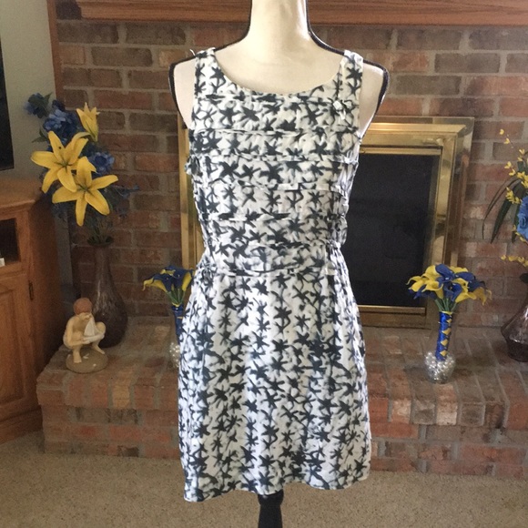 J. Crew Dresses & Skirts - J crew size 8 dress